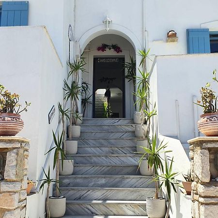 Augusta Studios & Apartments Naousa  Bagian luar foto