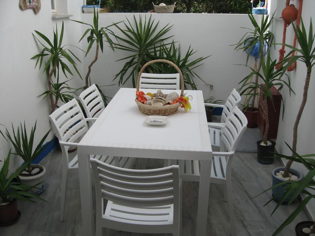Augusta Studios & Apartments Naousa  Bagian luar foto